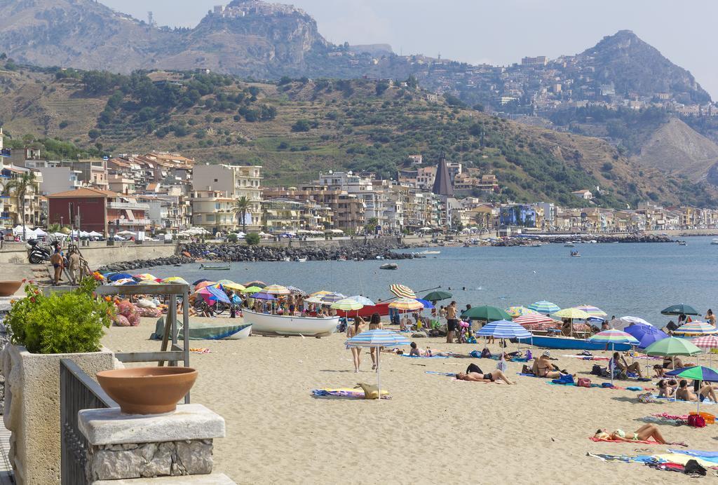 Studio Coral View Giardini Naxos Ngoại thất bức ảnh
